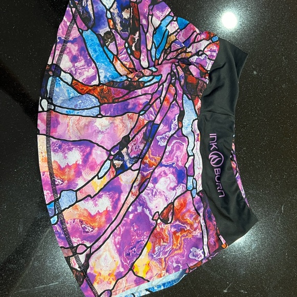 InkNBurn lot of women’s shorts size 6 - Picture 5 of 5